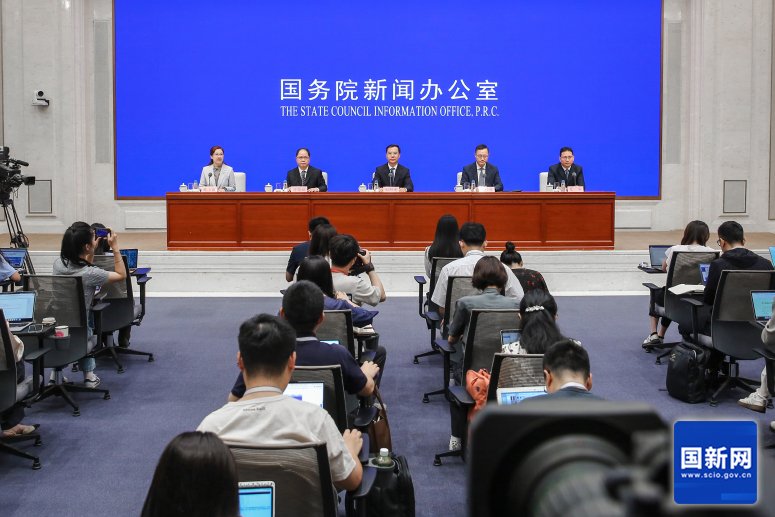 我國AI專利數占全球六成！人形機器人、智能終端等領域不斷突破