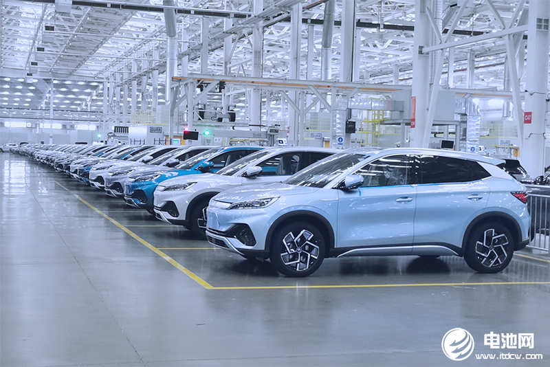11月新能源乘用車零售量預(yù)計(jì)可達(dá)128萬(wàn)輛 滲透率約53.3%